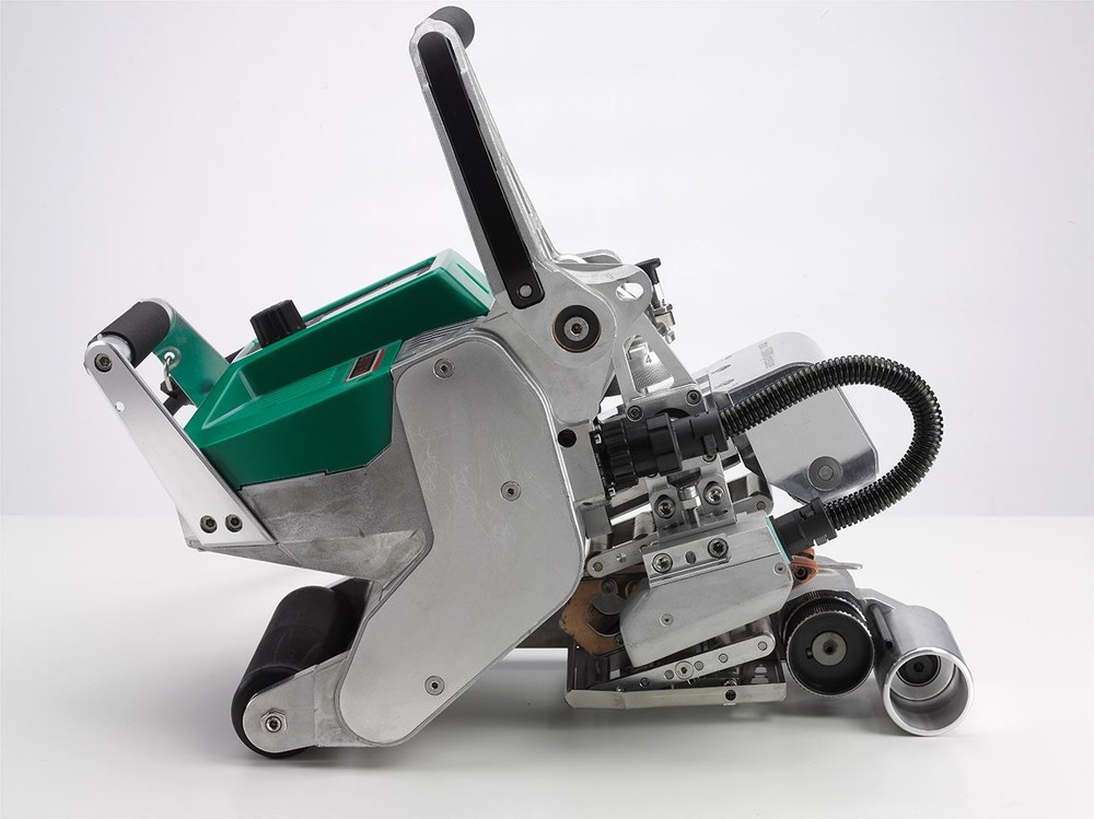 gradjevinarstvo/Leister_DB_A1_LTAG_GEOSTAR-G5-G7_White_Right_Opendpi